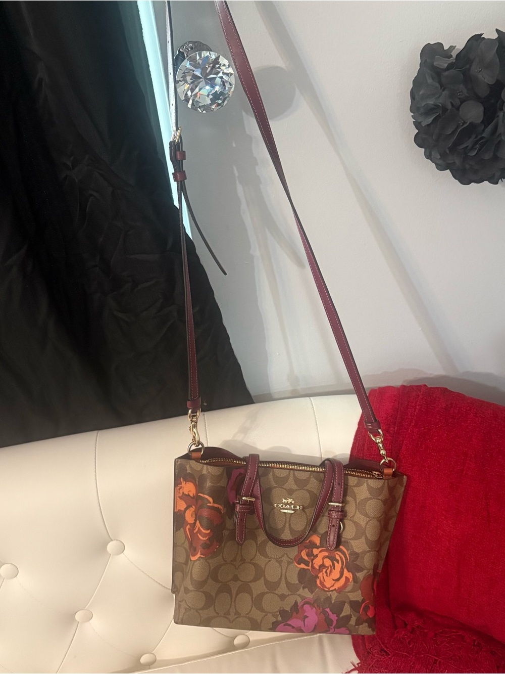 Coach Mollie Small 25 Signature Canvas with Floral Print Creed:H2266-CF334
